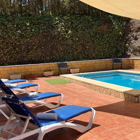 Paloma Hotel Archez